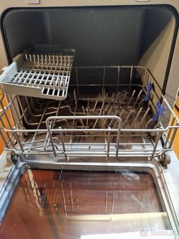 Umývačka riadu Midea - 4