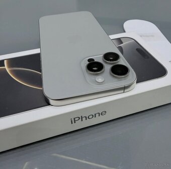 iPhone 16 Pro Max Natural 256gb - 4