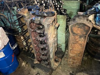 Predám motor 6 valec Zetor crystal 121 122 - 4