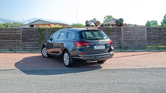 Opel Astra Sport Tourer ST 1.4 Turbo 140k, 103KW, M6, 5d - 4