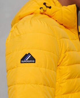 SUPERDRY pánska bunda Sports Puffer - Žltá Velkosť: L. - 4