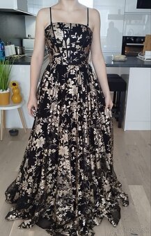 Krásne spoločenské šaty - 4