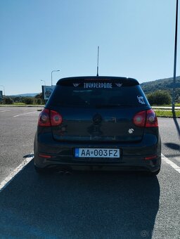 Predám Golf 5 gti - 4