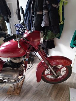 Jawa 250 559 - 4