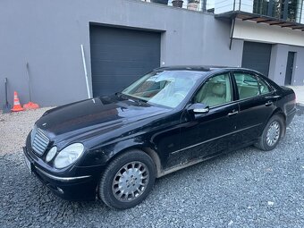 Mercedes W211 - 4