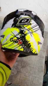 Predám Motocrossovú Prilbu - 4