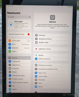Apple iPad 8 gen. / 32GB Uložiště / 3GB RAM / LCD 10.2" - 4