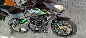 Kawasaki Versys 650 - 4