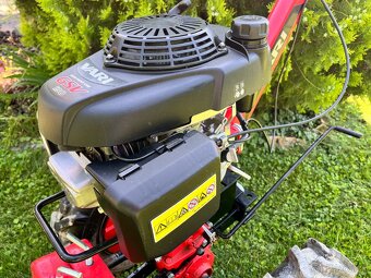 Súrne predám Malotraktor Vari - 4