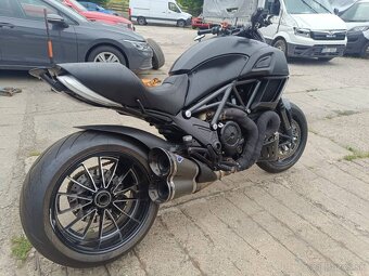 Ducati Diavel - 4
