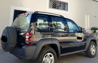 JEEP CHEROKEE 2.8 CRD SPORT - 4