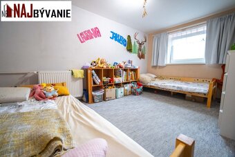 Priestranný dom v Stankovanoch – bývanie aj podnikanie v jed - 4