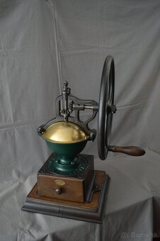 Mlynček na kávu Peugeot A 3 - 4