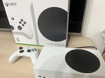 XBOX series S - 4