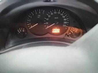 Predám Opel Corsa - 4