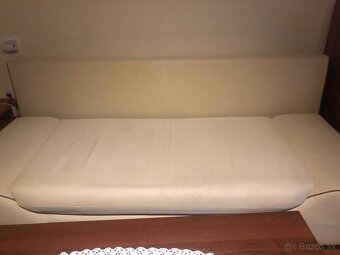 Béžový gauč - 4