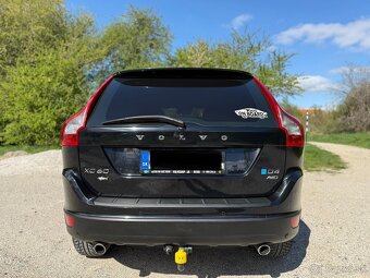 Predám Volvo XC60 D4 Inscription - 4