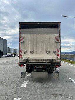 Renault midlum s hydraulickým čelom - 4