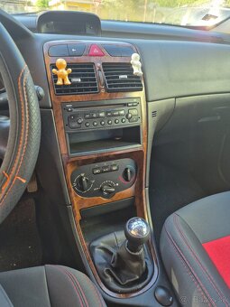 Peugeot 307 - 4