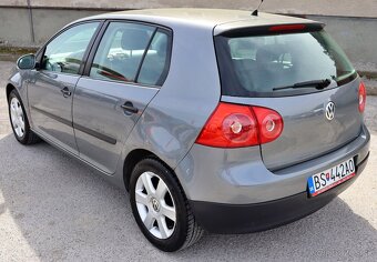 Volkswagen Golf 1.9 TDI Trend - 4