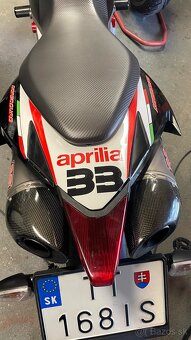 Aprilia Dorsoduro 750 - 4