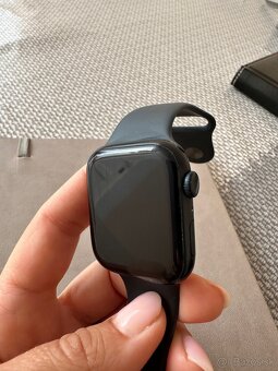 Apple watch 8, 45mm - 4