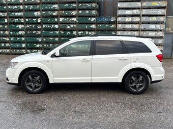 Fiat Freemont 2.0 16V MultiJet 103KW URBAN - 4