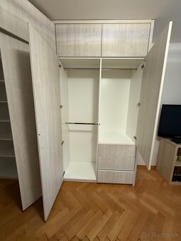 vstavana skrina - 4