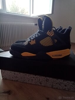 Jordan 4 - 4
