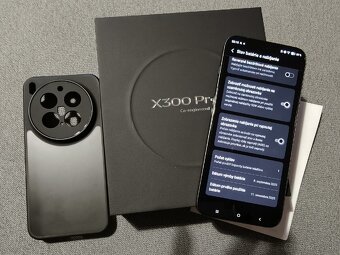 Predám Vivo X300 Pro 16/512GB Black - 4