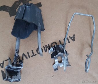 Predám pravý predný svetlomet na Citron C3 - 4