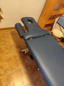 Masážny stôl a sedlové stoličky - 4