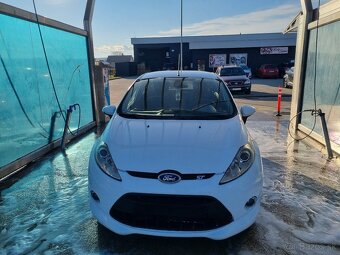 Predám Ford Fiesta 1.6 TDCi - 4