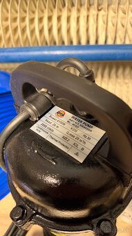 Darček / Ponorne Kalove čerpadlo s mlynčekom do žumpy - 4