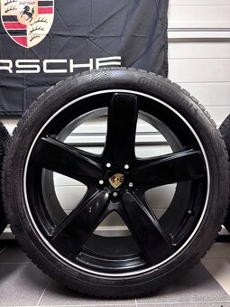 Porsche Macan orig. R21 Zimne - 4