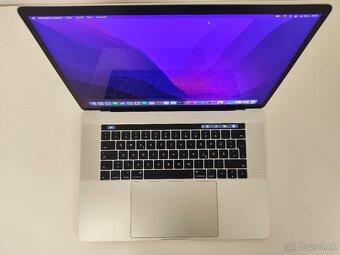 MacBook Pro 15 2016 | i7 • 16GB • 256GB SSD - 4