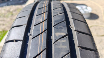 Letné pneu 185/65 R15 --- KUMHO - 4