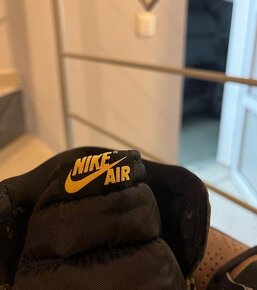 Nike - 4