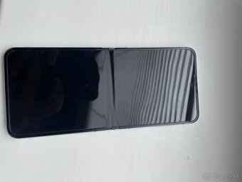 Samsung Galaxy Z Flip 5 256GB - 4