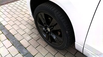 Škoda Karoq 1.5 TSI ACT Style DSG, r. 2020, full výbava - 4