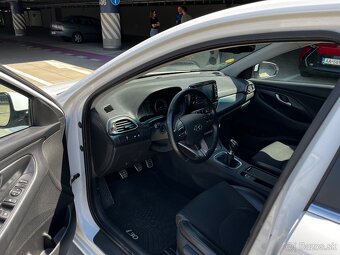 Hyundai i30 1.6 CRDi STYLE 100kW | FULL LED | Keyless - 4
