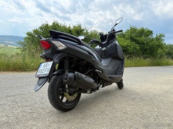 Sym Joymax Z+ 125cm3 - 4