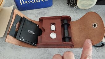 Starý fotoaparát Flexaret VI s prislusenstvom - 4