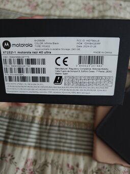 Motorola razr 40 ultra - 4