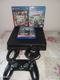 Playstation 4 - 4