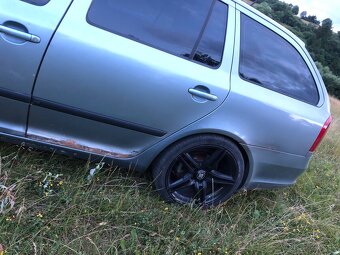Škoda Octavia 2 2.0tdi 103kw - 4