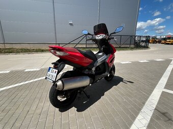 Peugeot Jetforce 125cm3 - 4