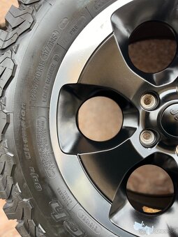 Original Alu Disky R18 s Off Road Pneu BFGoodrich 255/70 R18 - 4