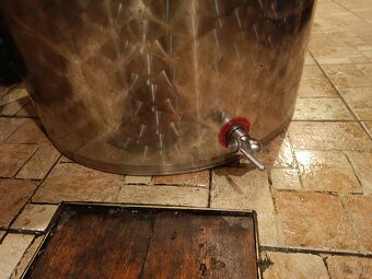 Predám nerezový sud - 4