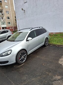 Volkswagen golf variant 1.6 TDI  DSG - 4
